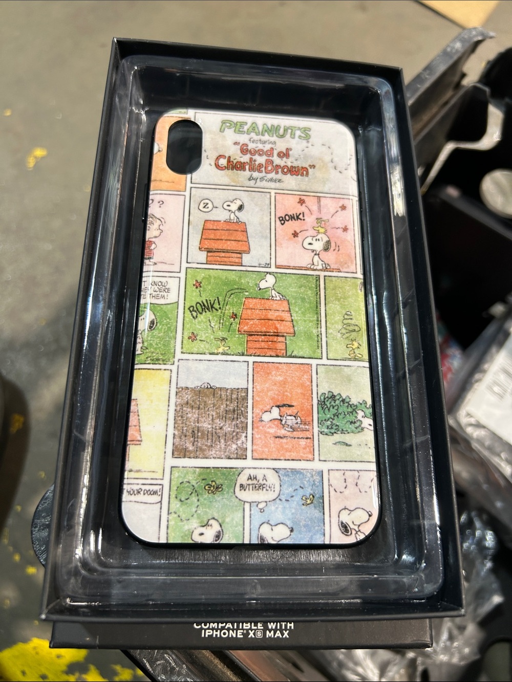 Marc Jacobs x Peanuts collaboration iPhone case : "Good ol' Charlie Brown comic